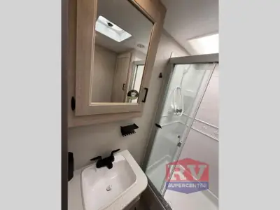 2026 Coachmen Catalina Legacy Edition 323MAZE photo 29