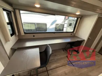 2026 Coachmen Catalina Legacy Edition 323MAZE photo 16