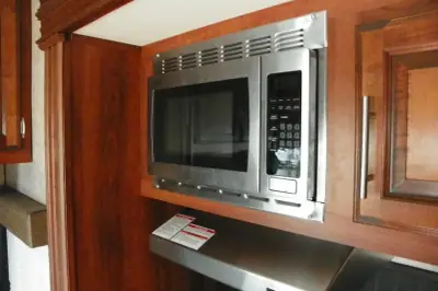 2016 Jayco Eagle 339FLQS photo 7