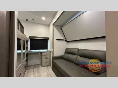 2025 Grand Design Influence photo 17