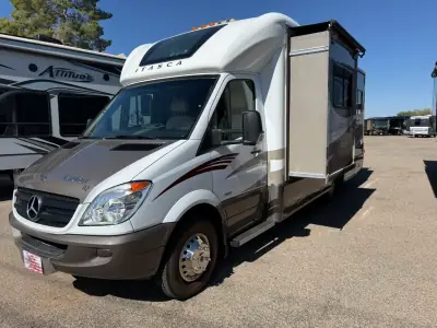 2014 Itasca NAVION 24G photo 3