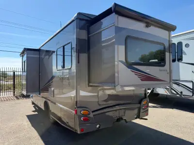 2014 Itasca NAVION 24G photo 4