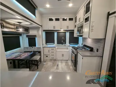 2026 Forest River Puma Vista 403LFT photo 14