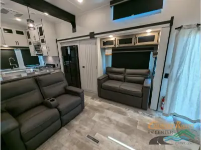 2026 Forest River Puma Vista 403LFT photo 11