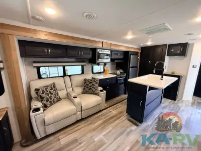 2022 Coachmen 324RLDSLE photo 19