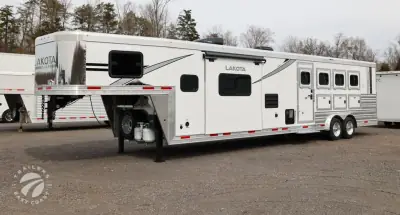 2027 Lakota Charger CH8416SR photo 2