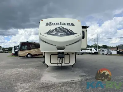 2014 Keystone MONTANA 3610RL photo 3