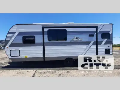 2027 Jayco Jay Flight 225MLSW photo 3