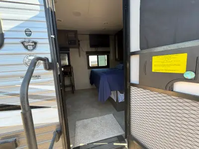 2020 Jayco JAY FLIGHT SLX 224BH photo 8