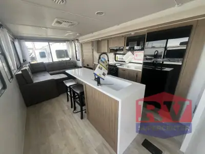 2025 Forest River Wildwood T28VIEW photo 8