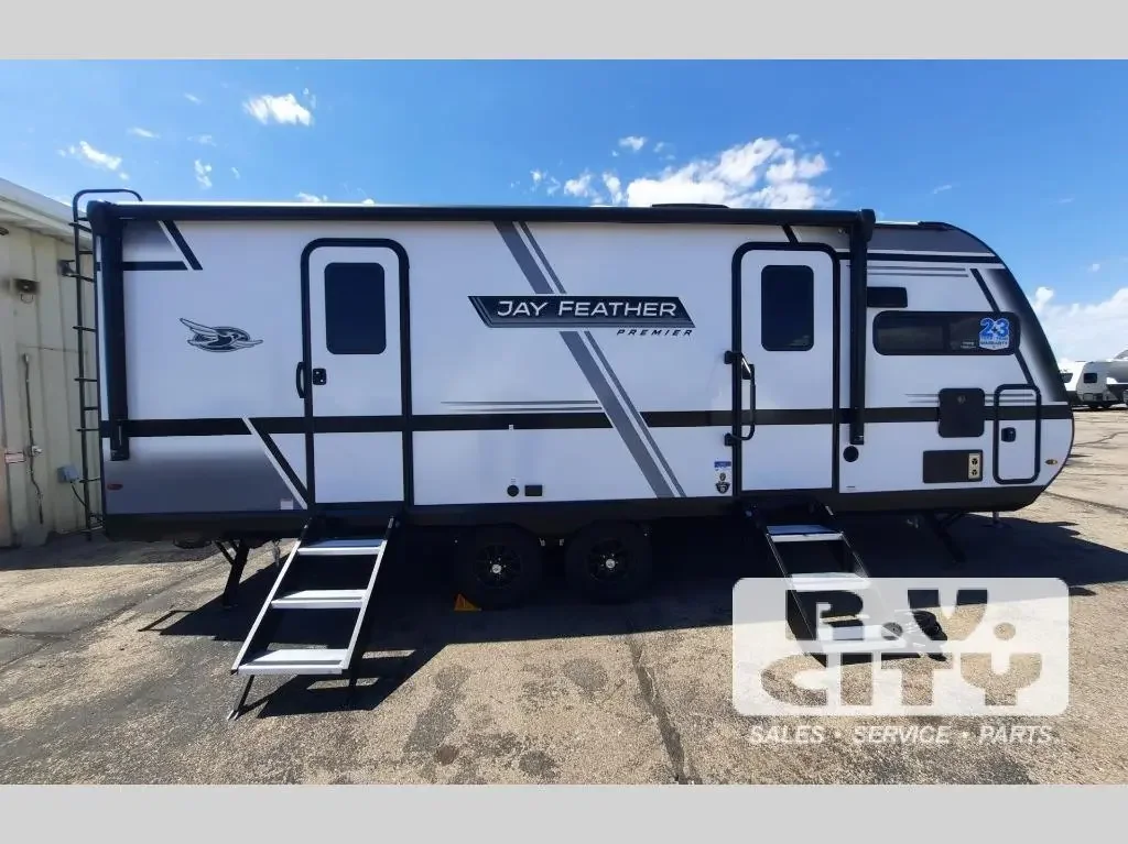 2027 Jayco Jay Feather 24FK exterior