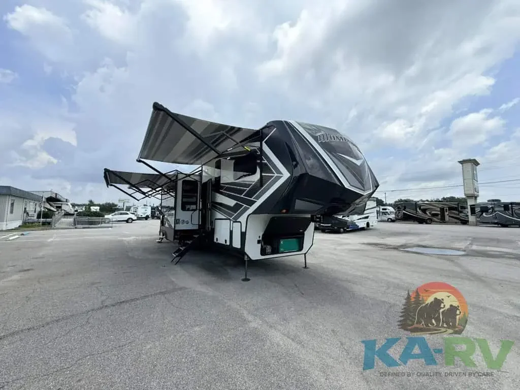 2022 Grand Design 397TH exterior