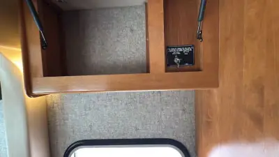2017 Thor Motor Coach Miramar 34.2 photo 53