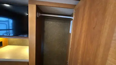 2017 Thor Motor Coach Miramar 34.2 photo 28