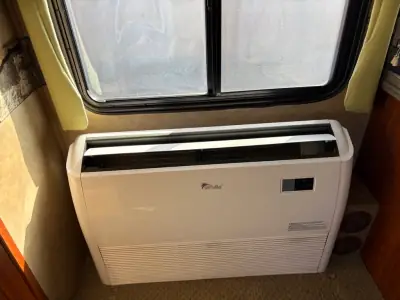 2007 Fleetwood DISCOVERY 39L photo 23