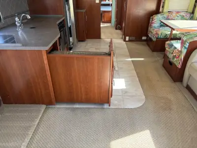 2007 Fleetwood DISCOVERY 39L photo 29