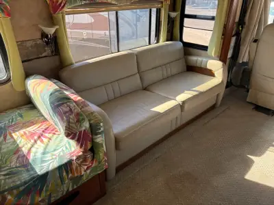 2007 Fleetwood DISCOVERY 39L photo 34