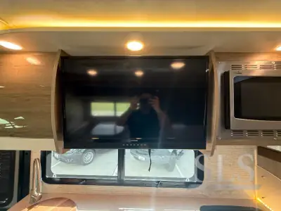 2023 Jayco 24R Entegra Sprinter 2500 photo 26