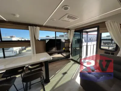 2025 Forest River Wildwood 32VERANDA photo 17