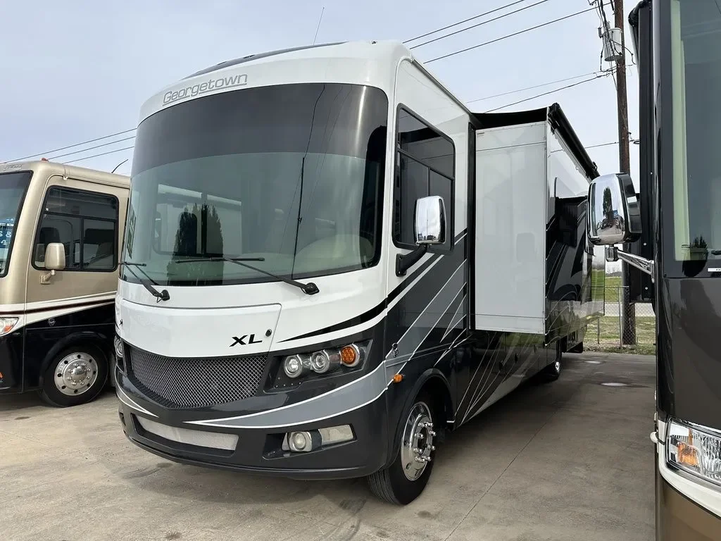2019 Forest River Georgetown XL 369DS exterior