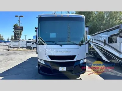 2025 Tiffin Motorhomes Open Road Allegro photo 2