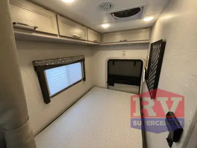 2024 Thor Motor Coach Four Winds 26X photo 13