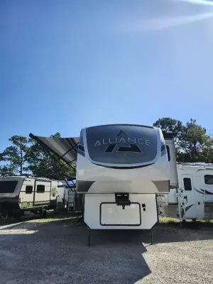 2022 Alliance PARADIGM 390MP