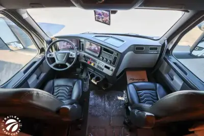 2027 Renegade Explorer 40ERB photo 14