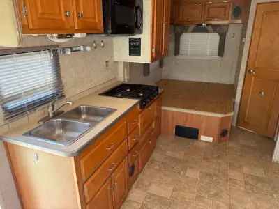 2006 Gulf Stream CONQUEST 6254 photo 15