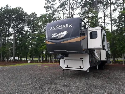 2020 Heartland HEARTLAND LANDMARK 365 DAYTONA