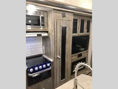2019 Forest River Sabre 31IKT photo 27