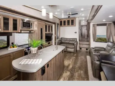 2019 Forest River Sabre 31IKT photo 24