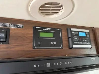 2021 Winnebago NAVION 24D photo 20