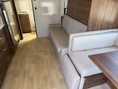 2021 Winnebago NAVION 24D photo 13