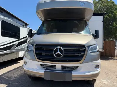 2021 Winnebago NAVION 24D photo 4