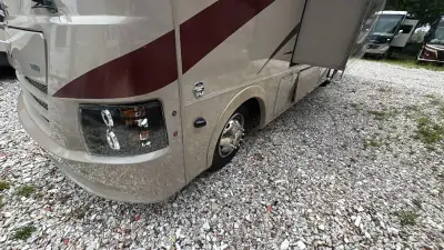 2016 Coachmen Pursuit 33 BH photo 49