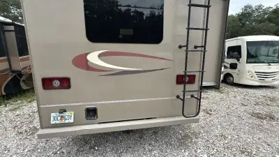 2016 Coachmen Pursuit 33 BH photo 61