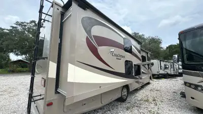 2016 Coachmen Pursuit 33 BH photo 62