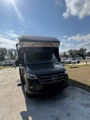 2022 Entegra Coach ENTEGRA 24L SPRINTER photo 3