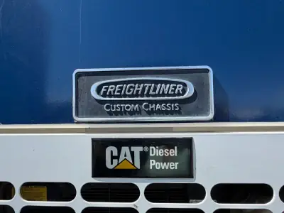 2001 Fleetwood DISCOVERY 37U photo 8