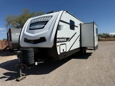 2023 Winnebago MINNIE 2529RG photo 2