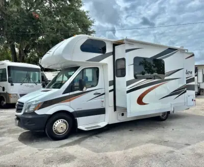 2015 Solera By Forest River Solera 24S photo 5