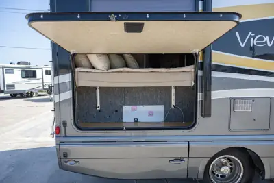 2010 Winnebago View 24J photo 9