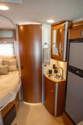 2010 Winnebago View 24J photo 27