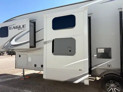 2018 Jayco EAGLE HT 30.5MBOK photo 6