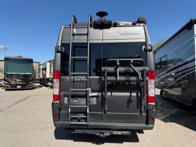 2022 Winnebago TRAVATO 59K photo 4
