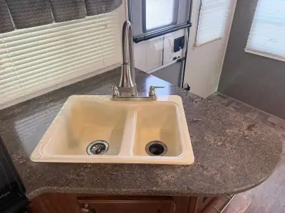 2017 Heartland Mallard M27 photo 20