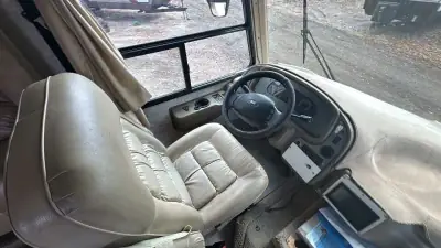 2006 National Sea Breeze Series 8311LX Ford photo 10