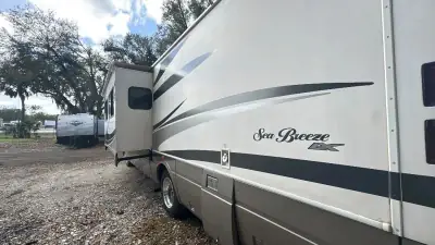 2006 National Sea Breeze Series 8311LX Ford photo 51