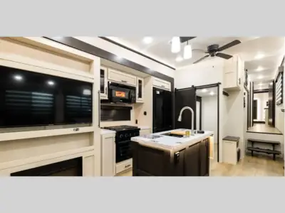 2027 Forest River Sabre 36FLX photo 3